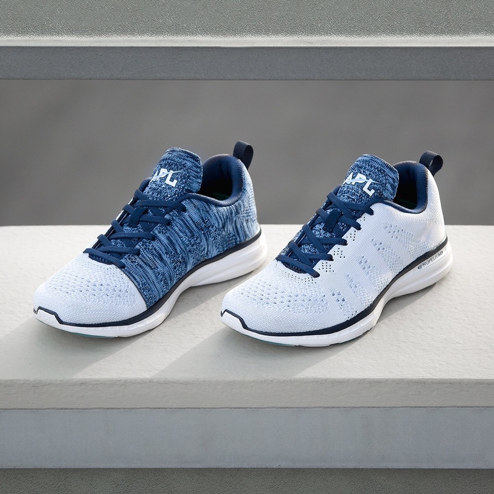 APL Techloom Women’s Sneakers size 7.5